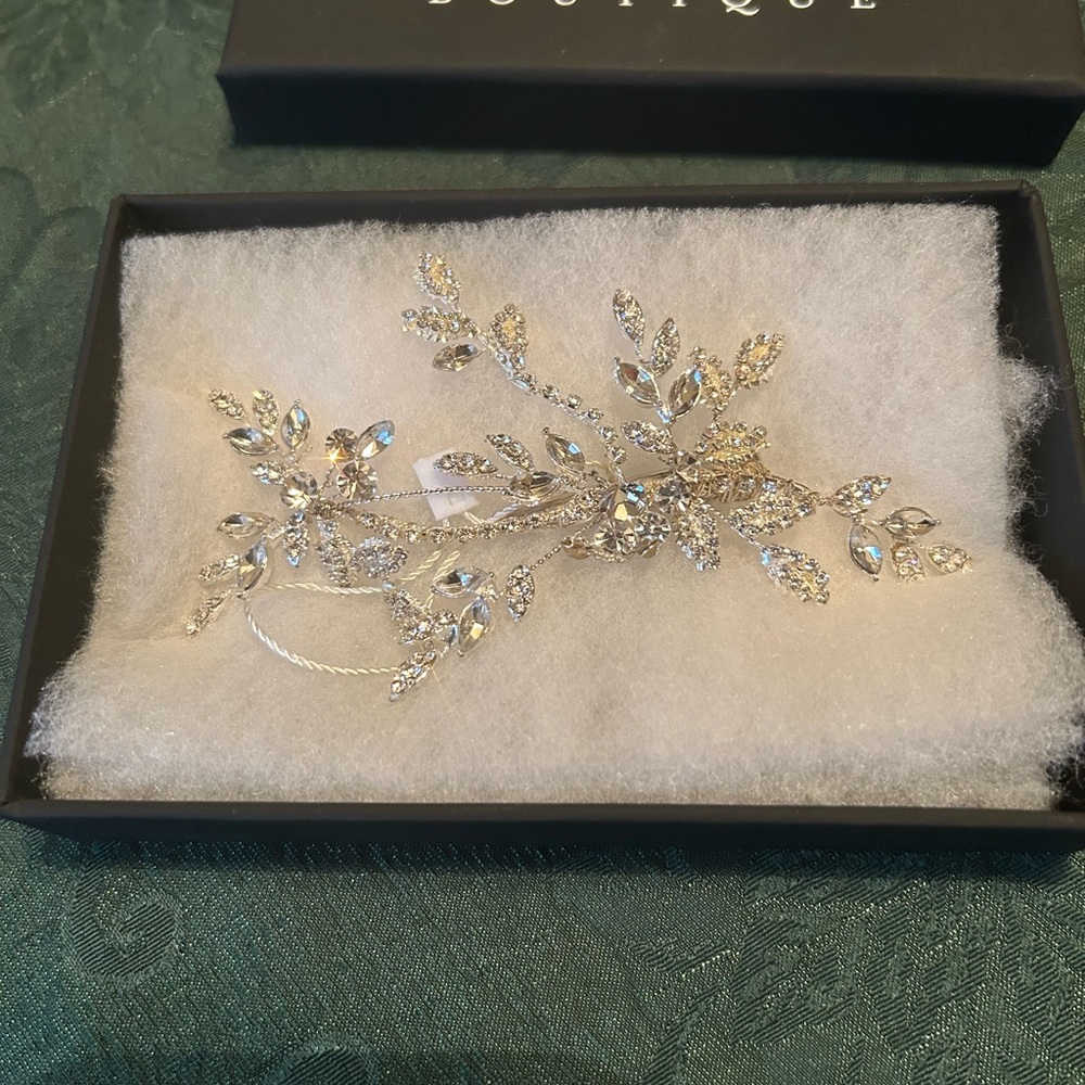 CRYSTAL BARRETTE for BRIDE